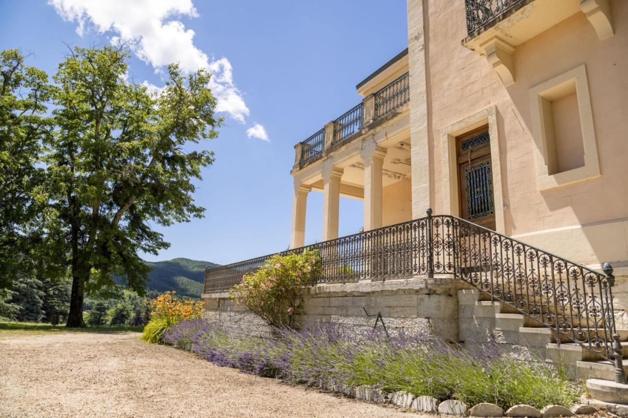 Domaine Les Sources De Дюлефи Екстериор снимка