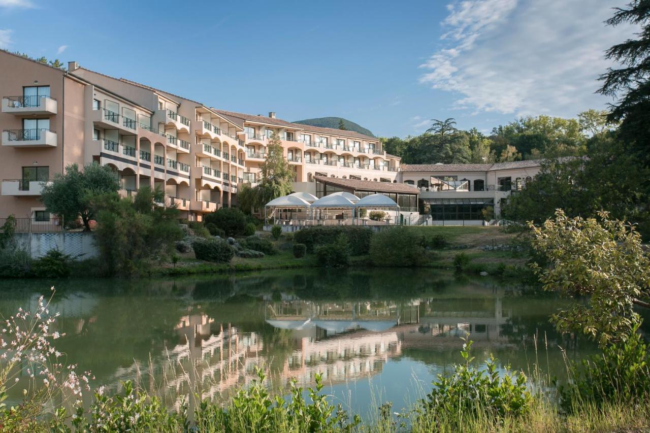 Domaine Les Sources De Dieulefit Hotel Екстериор снимка