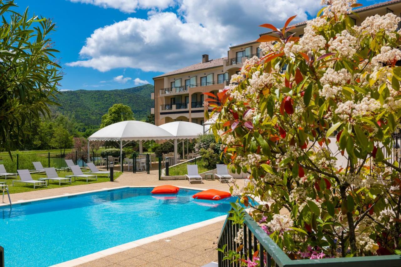 Domaine Les Sources De Dieulefit Hotel Екстериор снимка